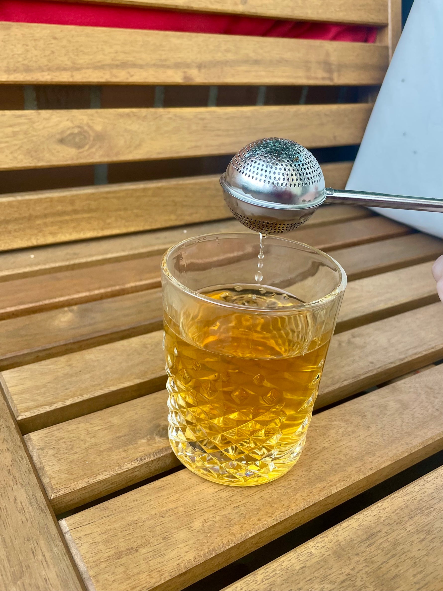 Spring Infuser Stainless Steel Spring Loaded Tea Infuser – Two Hills Tea